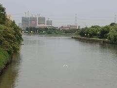 -上海汽车博览公园-北门停车场