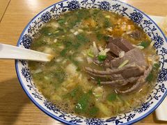 -八百里牛肉汤(盖饭·锅贴·万象城店)