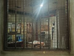-屋有岛沉浸游戏旗舰店(中山公园店)