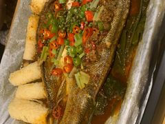 激情椒麻味-鱼颜诱纸纸上烤鱼·蛙(龙湖天街店)