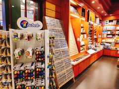 -西西弗书店&矢量咖啡(壹方购物中心店)
