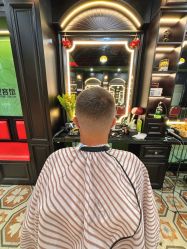 -豪帅男士理容馆