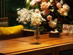 -谷咖啡·鲜花绿植花园餐厅