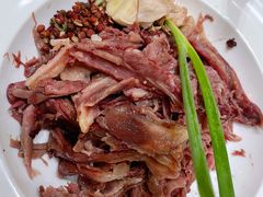 手撕狗肉-大张烙馍村(泉山店)