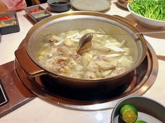 -喃喃椰·糟粕醋·椰子鸡火锅(七堡花园店)