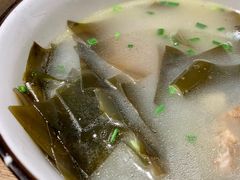 -聚鑫朋酸菜肥肠(文艺路口店)