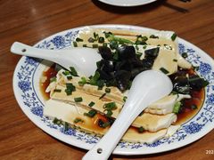 -老天桥酱肉烧饼夹肘子(天桥店)