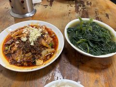 -赵姐猪耳朵饭店