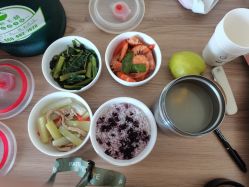 -母仪天下月子中心(光谷店)