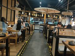 -九锅一堂酸菜鱼(万达广场店)