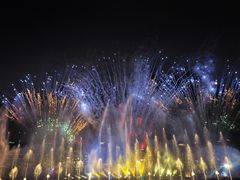-欢乐海岸水秀剧场