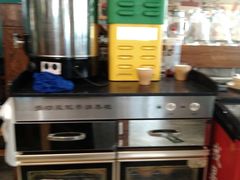 -香里香自助盒饭(红旗街店)