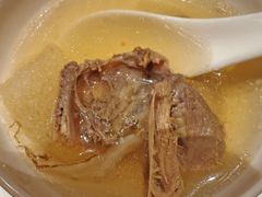 当归竹荪炖老鸽汤-红城阁·上海味道(四平路店)