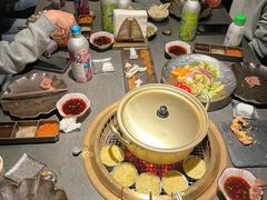 -铭牛烧肉·和牛海鲜自助(高新月牙湖店)