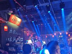 -喜鹊音乐酒馆(西街店)