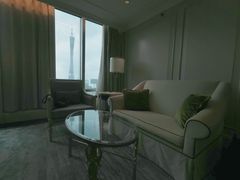 -广州富力丽思卡尔顿酒店