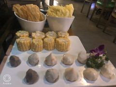 -润青四季音乐主题餐厅·椰子鸡(罗湖店)