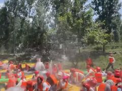 -尧山大峡谷漂流