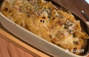 Double Cheese Baked Macaroni with Meat Sauce