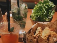 炸鸡双拼-春熙台韩国料理·章鱼肥牛(西丽店)