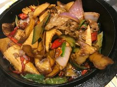 -荷花亭·湖北融合菜(十堰武商MALL店)