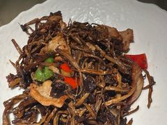 -吴越荣记苏州菜·松鼠桂鱼(月光码头店)