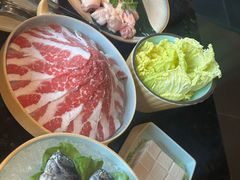 -雾山韩式烤肉·海南糟粕&椰子鸡火锅·海景餐厅(三亚绿发山海天JW万豪酒店)