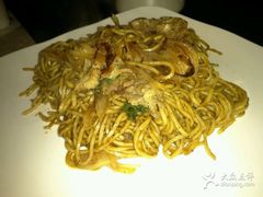 -HIHE Bistro·Oyster Bar(华熙live店)