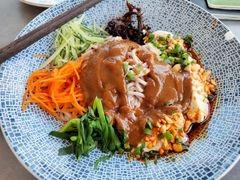 元阳鸡纵豆花红米线-沿途四季·云南菜·诗酒茶(蓝色港湾店)
