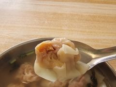 生蛋黄馄饨-海萍馄饨(湖北路店)