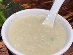 -蚝美人·生蚝海鲜烧烤(茶花园店)
