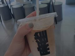 咖啡拿铁-麻雀咖啡SPARROW COFFEE(十全街店)