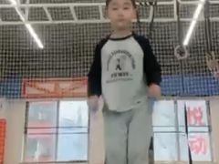 -悦动体能篮球羽毛球网球(三里河店)