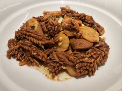 -闫府私房菜·老字号(恒隆店)