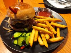 烟熏培根牛肉汉堡-Devils’ Brewery小恶魔精酿啤酒(泛海美式熏肉店)