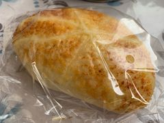 黄金肉松芝士包-美事客·面包·蛋糕·甜品(CBD店)