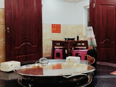 包房-储奇门鳝鱼火锅(总店)