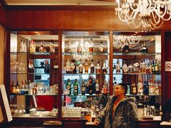 -深圳富苑皇冠假日套房酒店