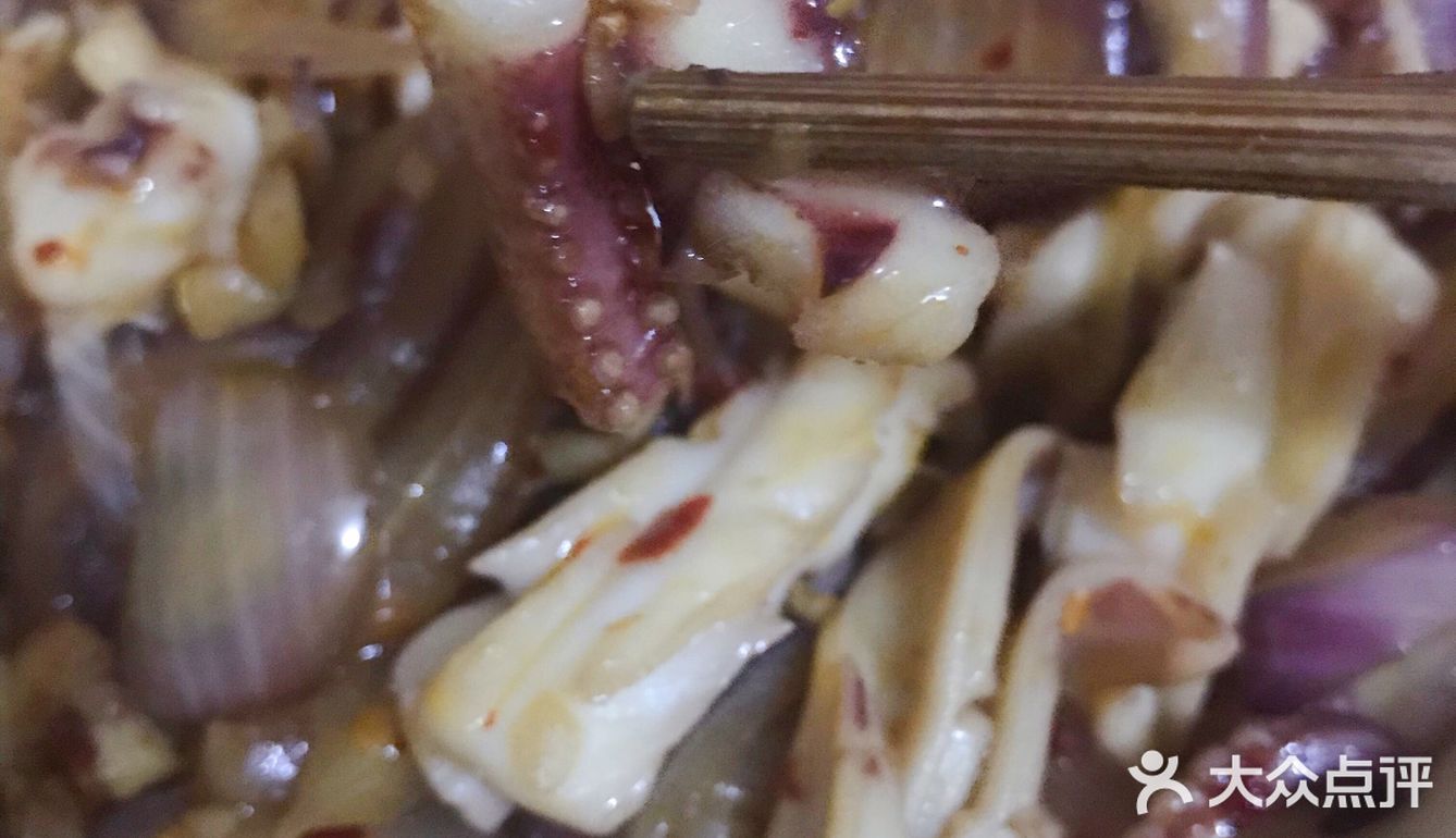 辛苦老妈子每天都会早起煮一天的饭菜