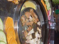 -哈哈碳都·牛肋条无限自助烤肉(宝龙店)