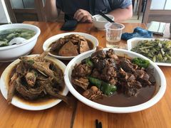 -山里人家土菜馆(茅山店)