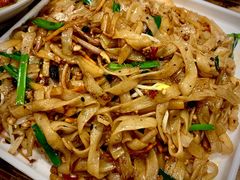 经典老友粉-蚝美人·生蚝海鲜烧烤(茶花园店)