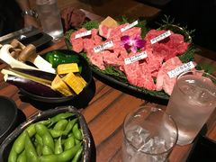 松阪牛肉拼盘-松阪牛焼肉M(法善寺横丁店)