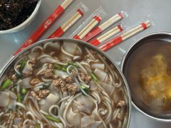 -正宗杨记普洱酸醋米线(总店)