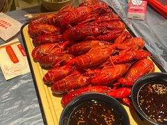 -肥肥虾庄·金牌油焖大虾(东湖欢乐谷店)