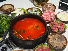 -贵府酸汤牛肉火锅·贵州老字号(飞山街店)