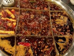 -邓莽子老火锅(中兴路总店)