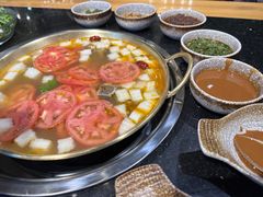 -顶顶汤火牛排火锅·经典铜锅涮肉