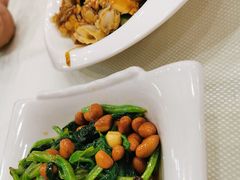 小菠菜拌花生-奥华餐厅·老张记(台基厂店)