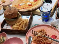 -水桶王国主题餐厅·聚会·生日派对·亲子活动·家庭套餐(亚龙湾希尔顿店)